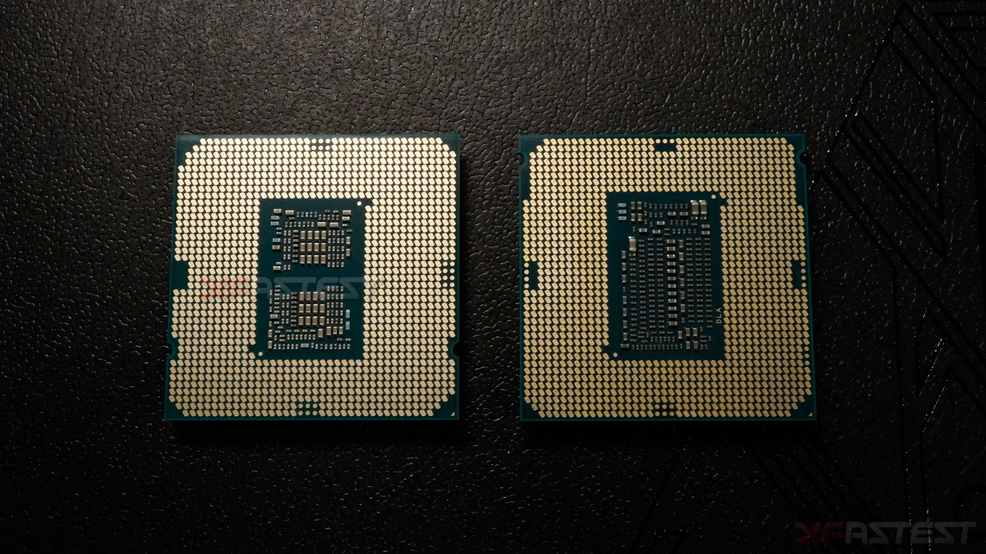 Immagine pubblicata in relazione al seguente contenuto: Foto leaked del processore Intel Core di decima generazione Core i9-10900 | Nome immagine: news30461_Intel-Core i9-10900_4.jpg